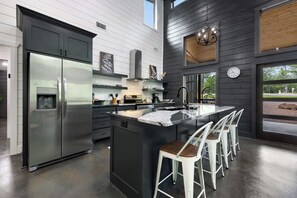 Cabin, 1 King Bed with Sofa bed, Hot Tub, Garden View (Whispering Retreat) | Private kitchen | Fridge, microwave, oven, stovetop - Whispering Retreat Sleeps 4 (Broken Bow)