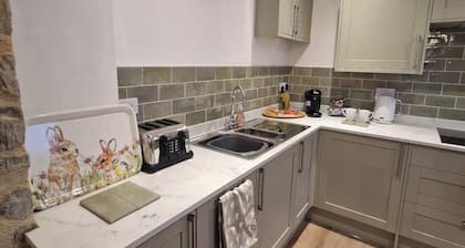 Stylish 2-bed House in Stamford Town Centre