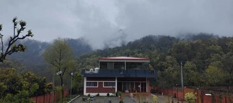 Secluded Homestay In Dehradun, Preferred for Peace /Relaxation,