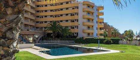 Apartemen | Kolam renang | Kolam renang outdoor