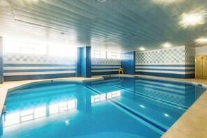 Apartment | Pool | Outdoor pool - 2 Bed-sleeps 4-vilamoura Beach-pool-spa-balcony (Loulé)