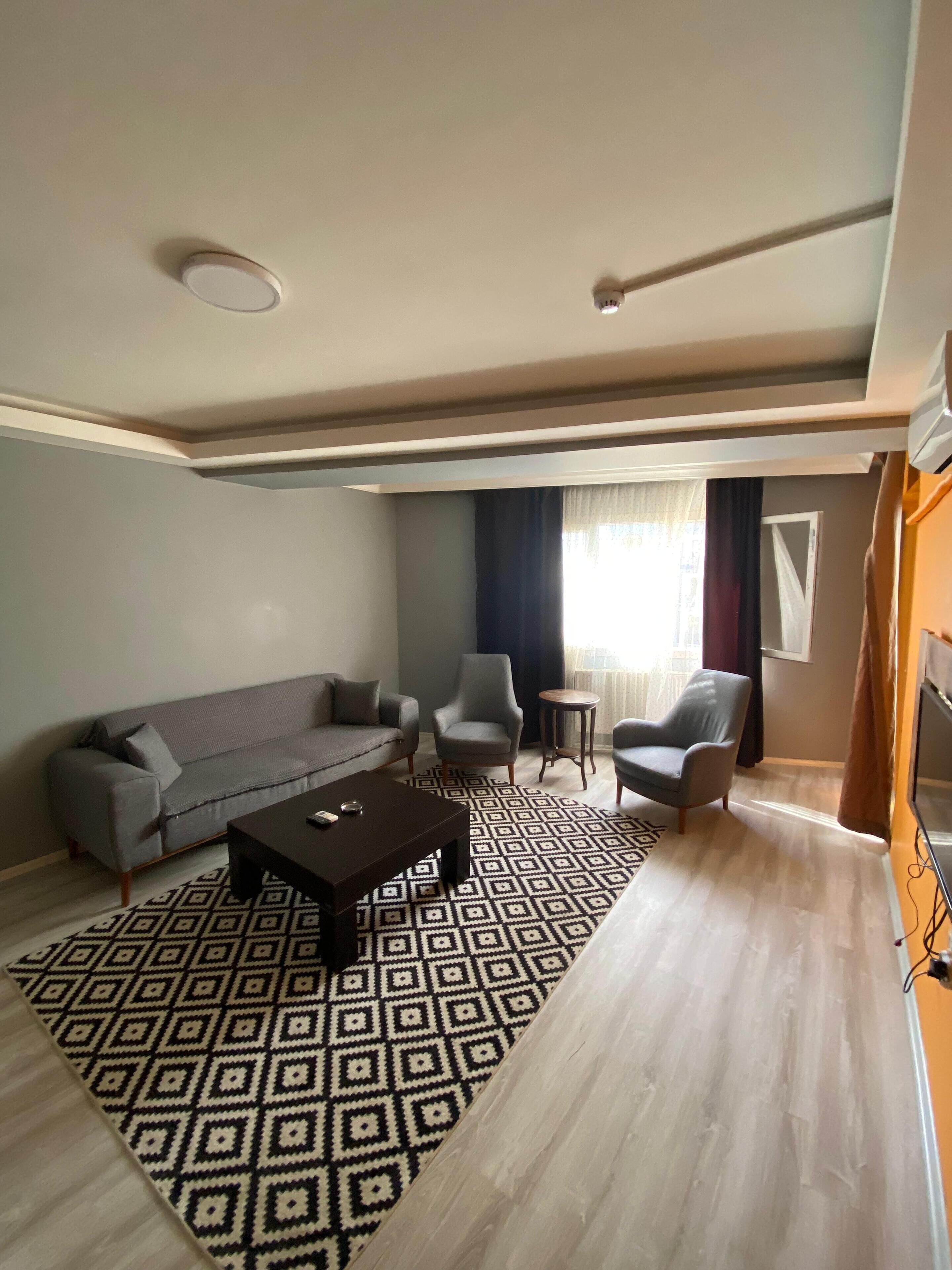 Classic-Apartment, Balkon, Stadtblick