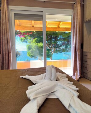 House, 2 Bedrooms, Smoking, Balcony | 3 bedrooms