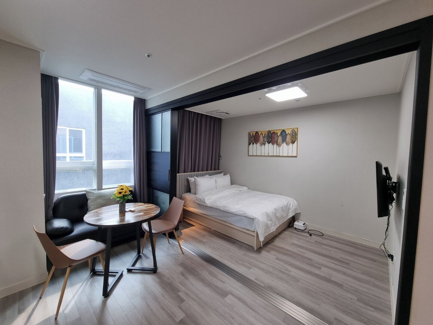 尊榮客房 | 書桌、隔音、免費無線上網、床單