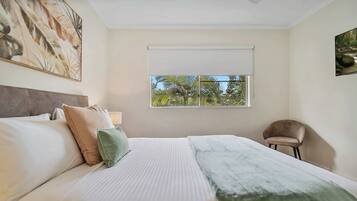 1 bedroom, desk, iron/ironing board, travel cot