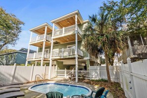 Terrace/patio - 7th SunDaze w/Private Pool By Beach Star (Surfside Beach)