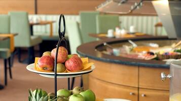 Daily buffet breakfast (EUR 17 per person)
