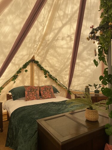 Jungle Bell Tent