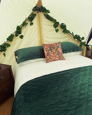 1 quarto, roupa de cama