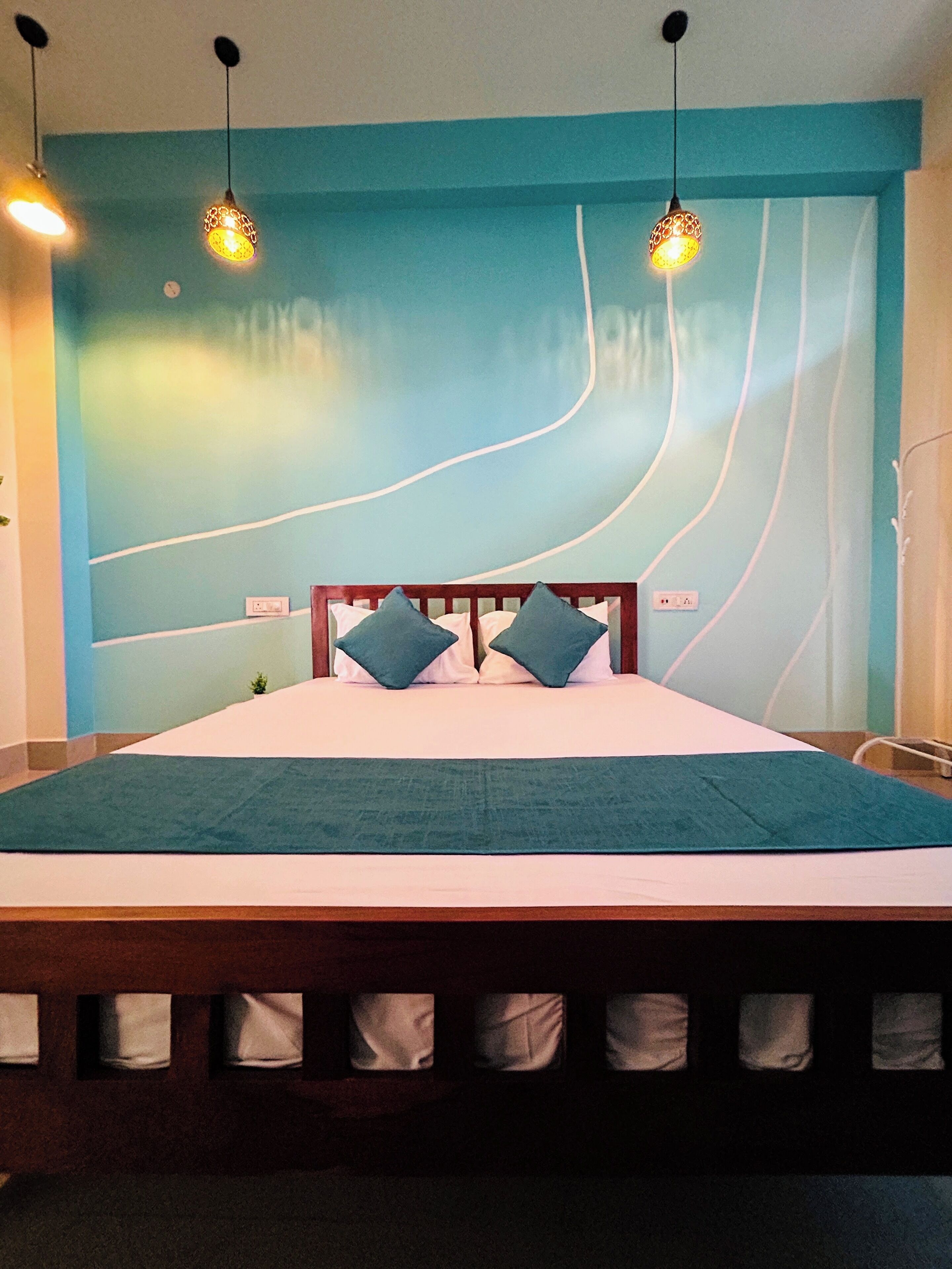 2 bedrooms, WiFi, bed sheets