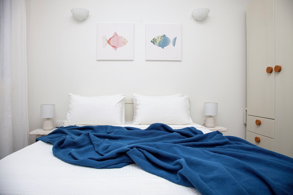 Double Room, Sea View | 1 bedroom, free WiFi