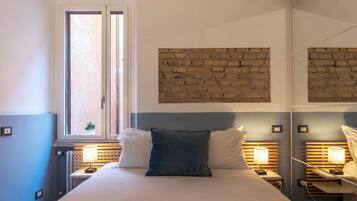 1 bedroom, iron/ironing board, travel crib, WiFi