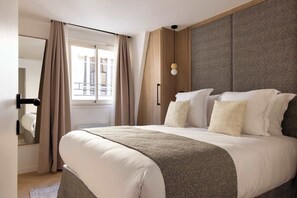 2 makuuhuonetta, silitysrauta/-lauta, Wi-Fi