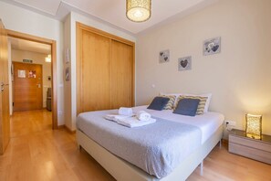 2 sovrum, strykjärn/strykbräda och gratis wi-fi