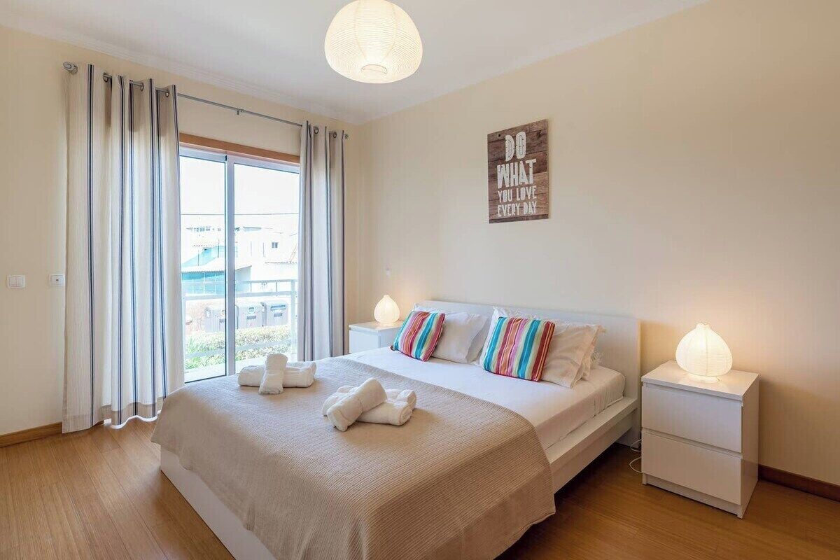 2 dormitorios, Internet, ropa de cama