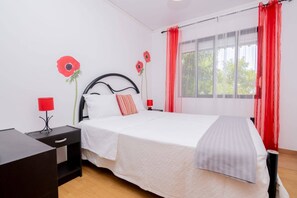 1 sovrum, strykjärn/strykbräda, gratis wi-fi och sängkläder