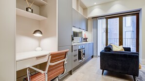 Comfort-Apartment | Wohnbereich | Smart-TV, Fußbodenheizung
