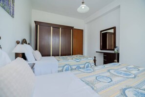2 Schlafzimmer, Bügeleisen/Bügelbrett, kostenloses WLAN