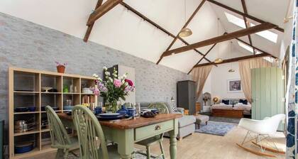 Blissful Country Escape for Two