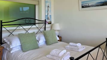 1 bedroom, iron/ironing board, travel cot, WiFi