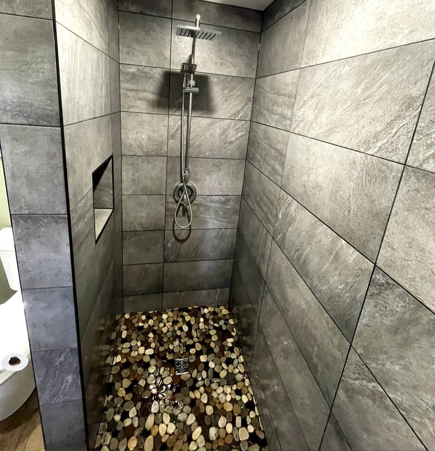 Savon, papier toilette