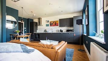 1 bedroom, iron/ironing board, travel crib, WiFi