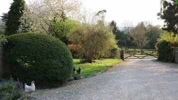 Enceinte de lâhĂ©bergement