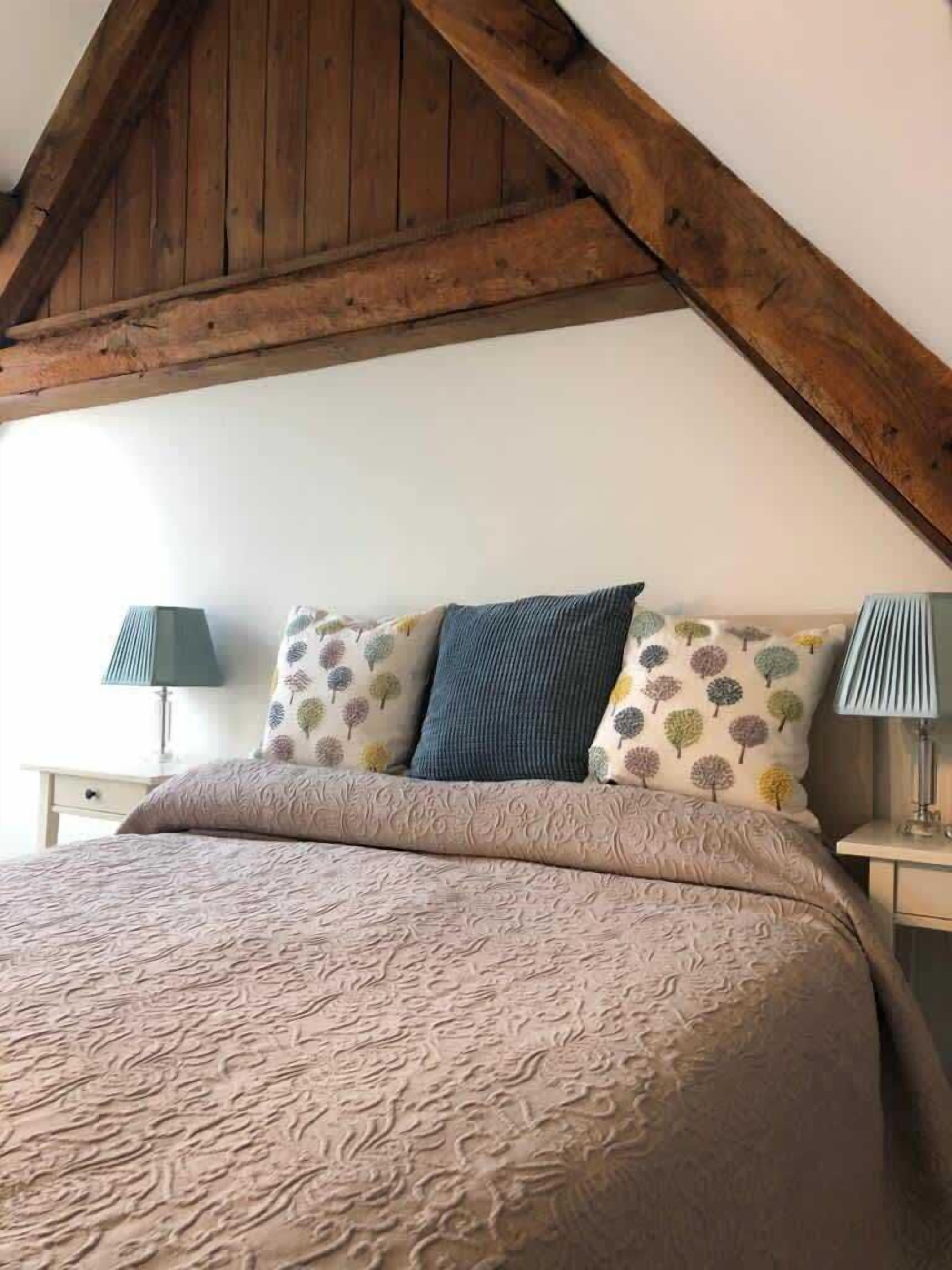 1 chambre, fer et planche à repasser, lit parapluie, Wi-Fi