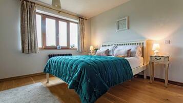 2 bedrooms, iron/ironing board, travel crib, WiFi