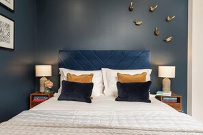 1 bedroom, iron/ironing board, travel cot, WiFi