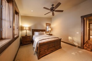 4 bedrooms, WiFi, bed sheets