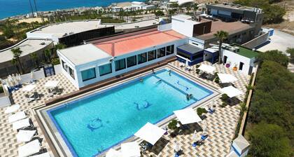 Mira Palace Hotel