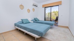 3 bedrooms, iron/ironing board, internet - Carvoeiro sea view (Carvoeiro)