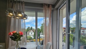 Comfort Apartment, Balcony | Living area