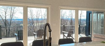 Stunning 10-Acre Luxury Retreat Breathtaking Views – 4BR, 4BA Near NYC & Warwick