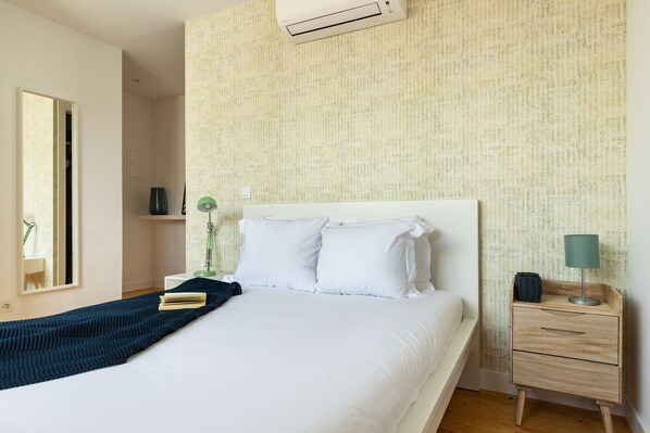 1 yatak odası, çarşaf takımı 