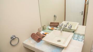 Classic Double Room, 1 King Bed, Garden View, Garden Area | Bathroom | Combined shower/tub, free toiletries, hair dryer, towels