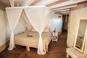 Grand Suite, 1 King Bed, Ocean View