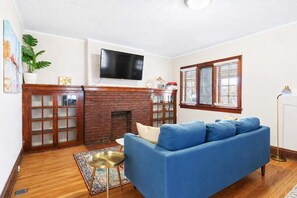 Televisión, oficina