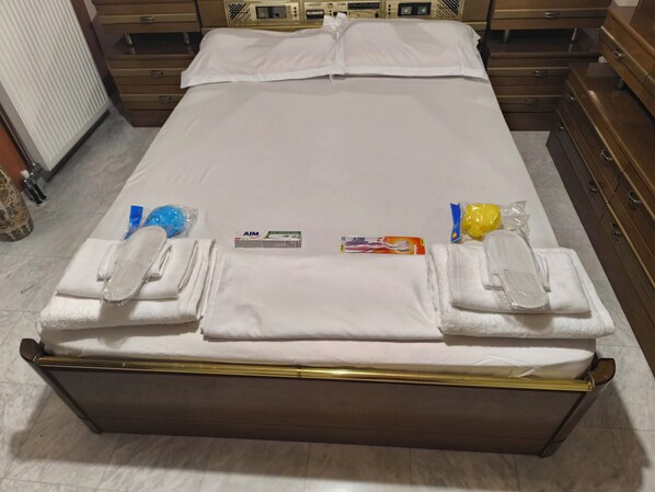 2 bedrooms, iron/ironing board, WiFi, bed sheets - Charming 2-bedroom apartment in brilliant Nafplion with AC, WiFi (Nafplion)