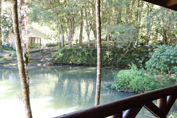 Chalet, Lake View | Free WiFi, bed sheets