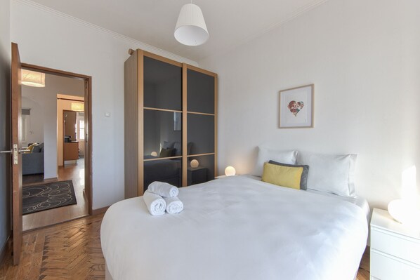 公寓, 2 间卧室, 厨房 | 2 多间卧室、床单