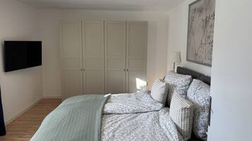 1 chambre, coffres-forts dans les chambres, fer et planche Ă repasser