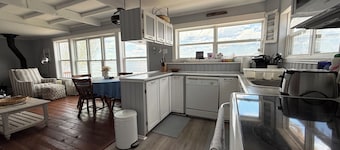 Beautiful two-bedroom waterfront cottage. Unbelievable Sunsets.