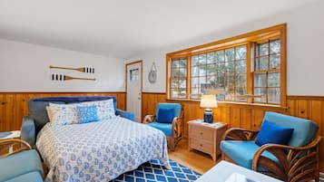4 bedrooms, iron/ironing board, travel crib, WiFi