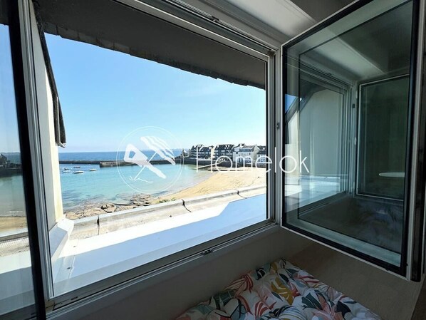 Interior - Lovely ! Superbe T2 rénové – Vue mer 180° (Ploemeur)