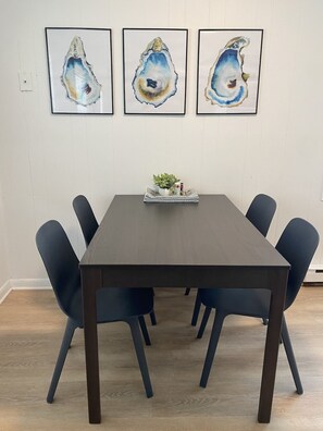 Dining - Cozy Oaks, Chesapeake Properties (Cape Charles)