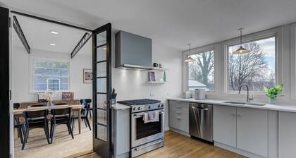 Chic Industrial Lounge near Princeton U!