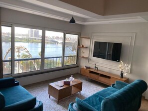 Appartement, 2 chambres, accessible aux personnes à mobilité réduite, fumeurs | Salle de séjour