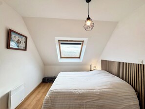 2 Schlafzimmer, Reisekinderbett, WLAN